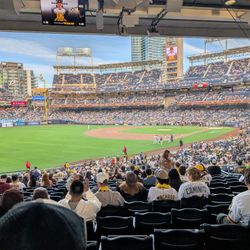 Petco Park Tickets - Section 122 05/01/2026 Vs  White Sox