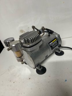 Airbrush compressor