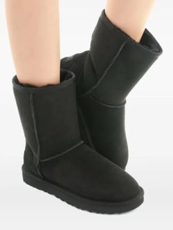 Ugg Classic Short II Black Boots Size 9 #1016223