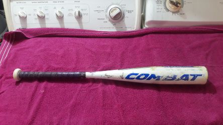 Combat maxum baseball bat