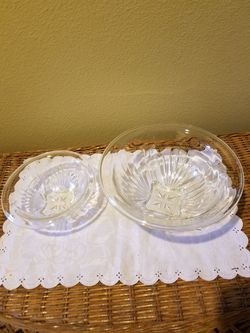 2 antique matching dishes $10