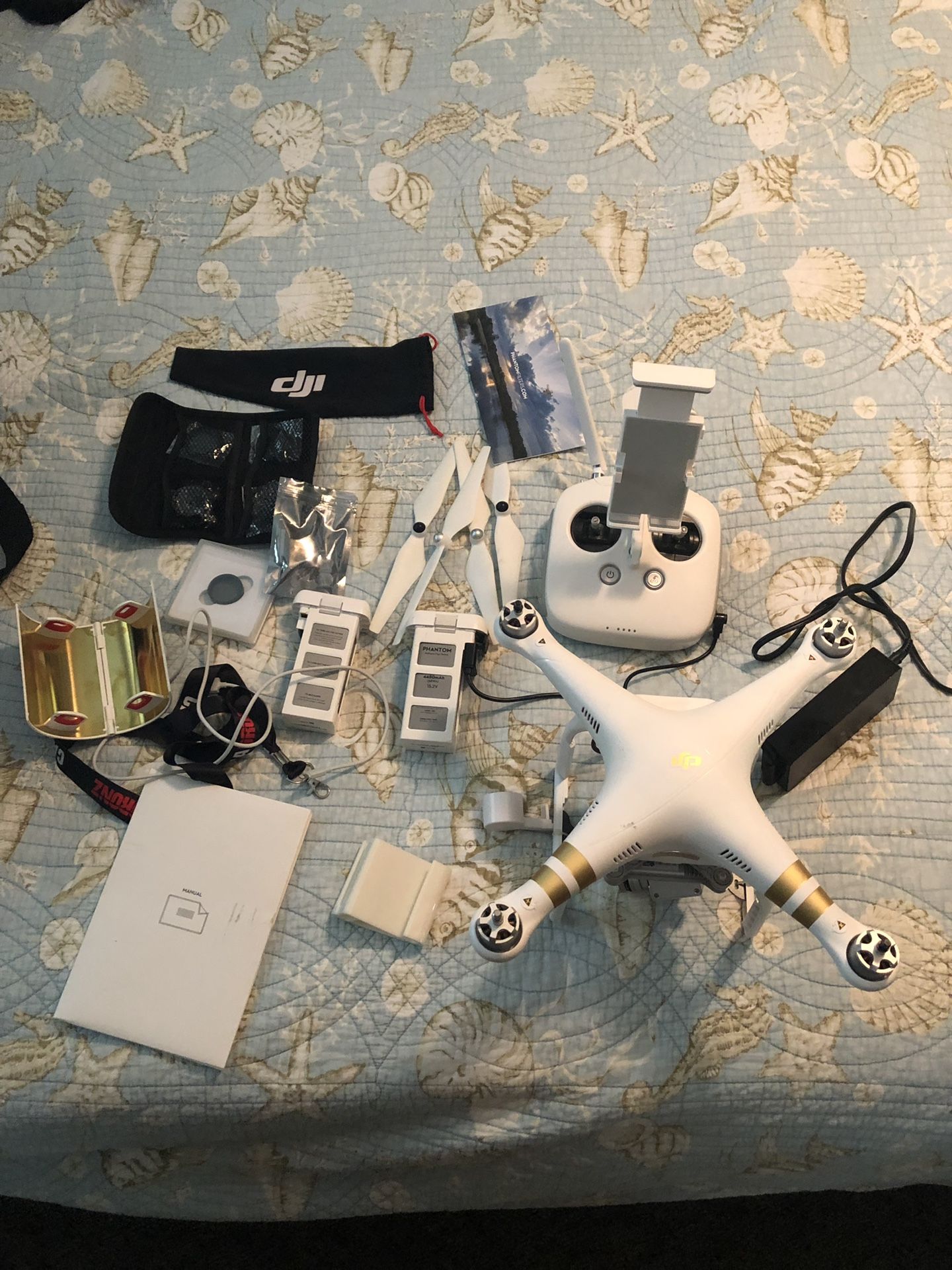 DJI phantom 3 pro drone