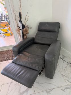 Recliner