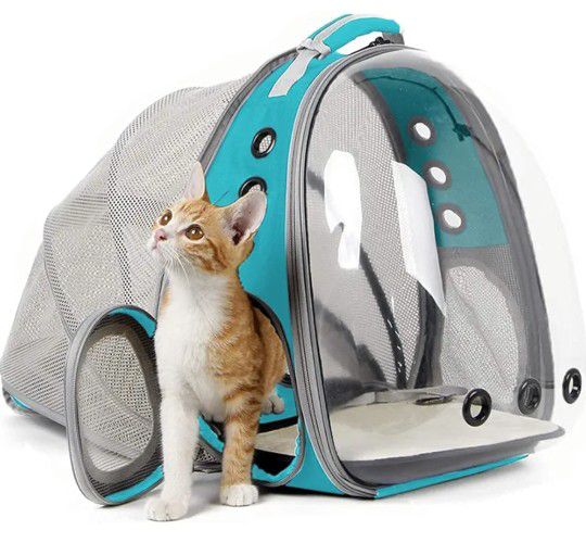 Cat/Small Dog Backpack Carrier