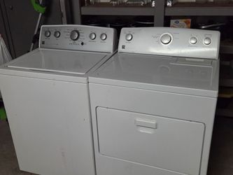 Kenmore Washer and Dryer Set