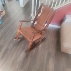 Rocking Chair 