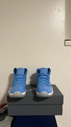 Jordan 11 phantom