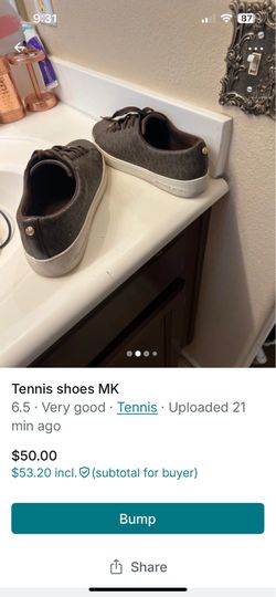 MK tenis shoes woman