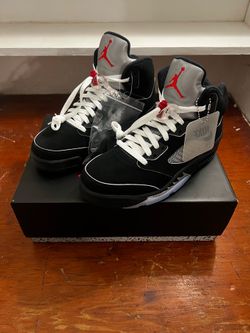 Air Jordan 5 “ Black Metallic “