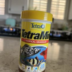 Tetra Min  fish food (New)