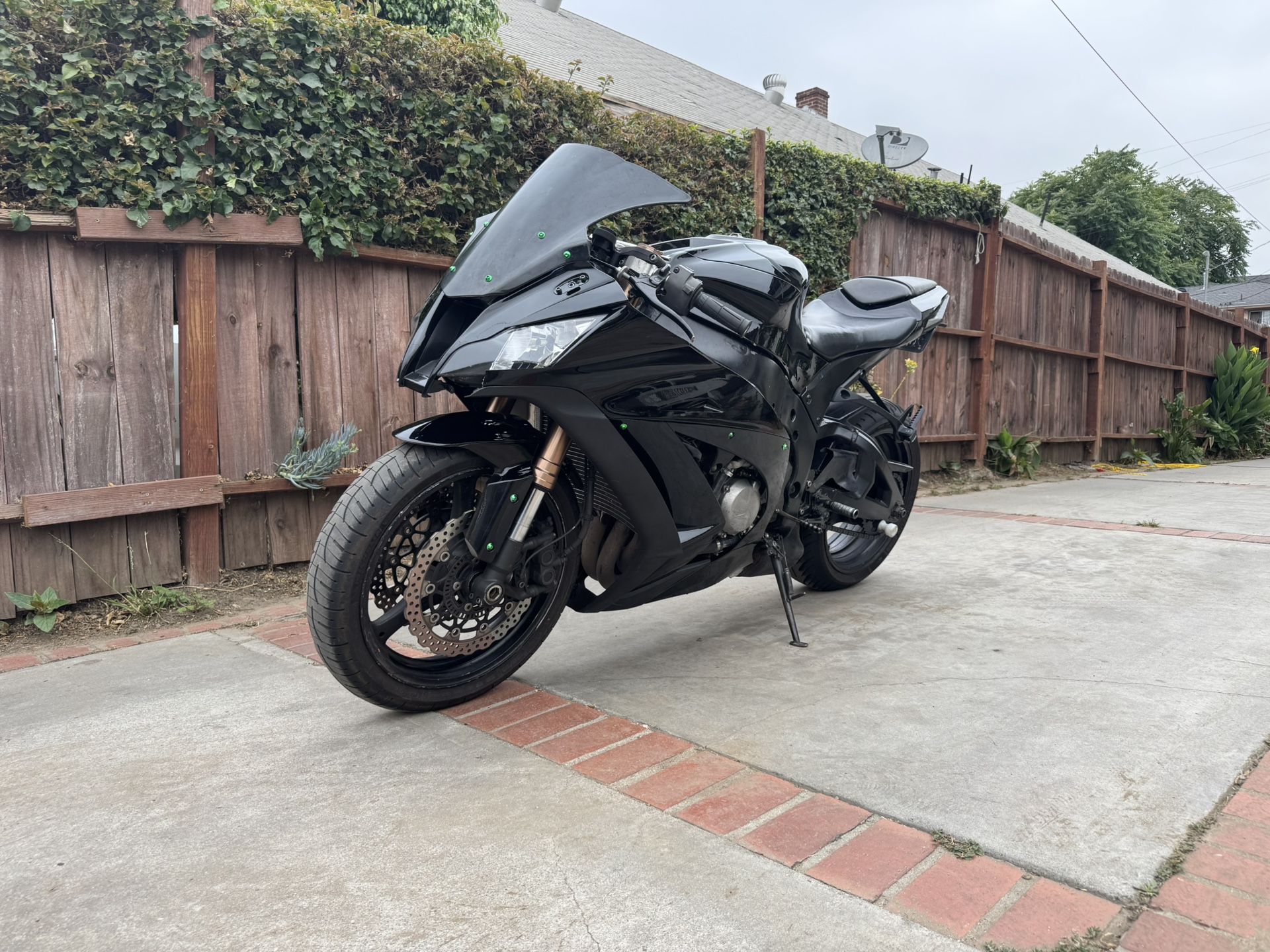 2011 Kawazaki ZX-10R