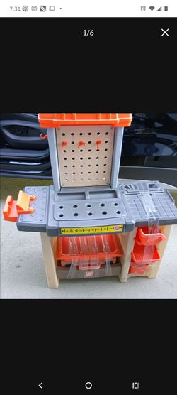 STEP 2 PLAY WORK BENCH