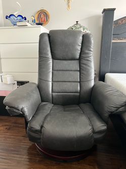 Rotating Massager Armchair