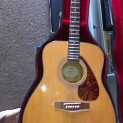 Yamaha Acoustic 