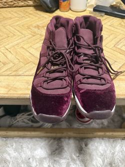 Women’s Jordan 11 Women’s Size 9