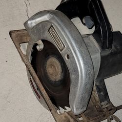 Skill Saw In Excellent Condition 