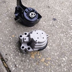 08 Ford Edge Transmission Mounts 