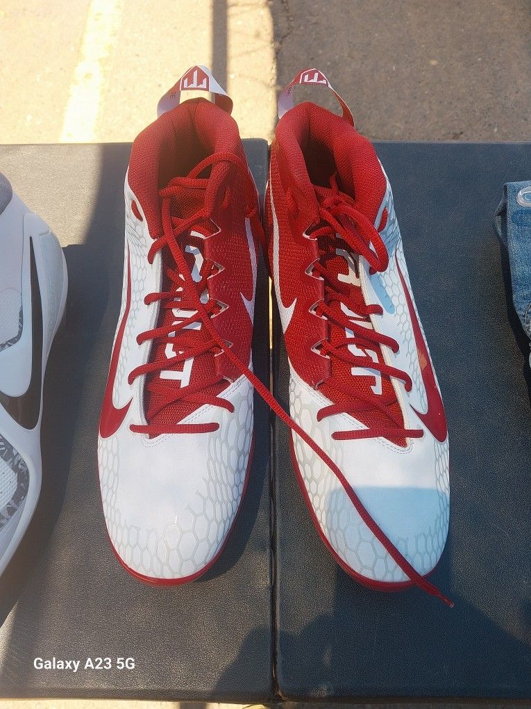 Nike Cleats Size 15 And 16 Only $20 Each