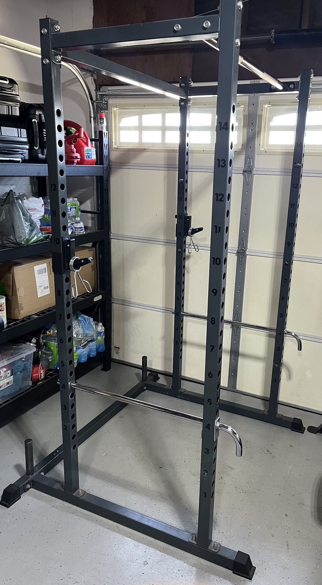 Power Rack with weight storage 