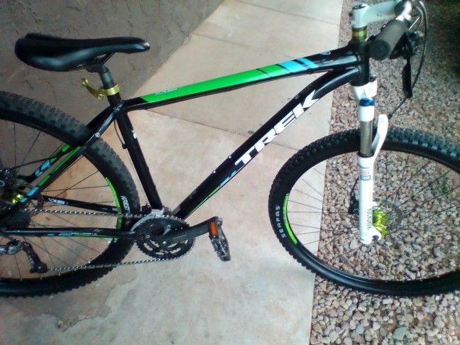 29 Inch TREK ExCaliber 7 19.5 ALPHA 