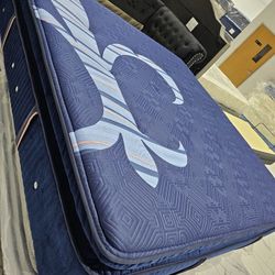 King Sizes Mattress Set 