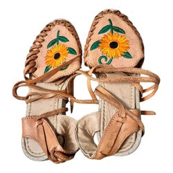 Tan leather sandals with sunflower