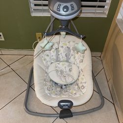 Graco Baby Swing