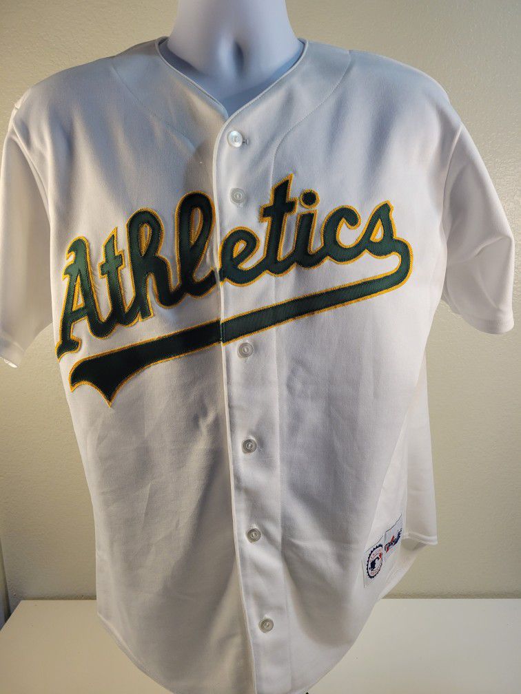 Vtg Oakland A's MLB Jersey for Sale in Tualatin, OR - OfferUp