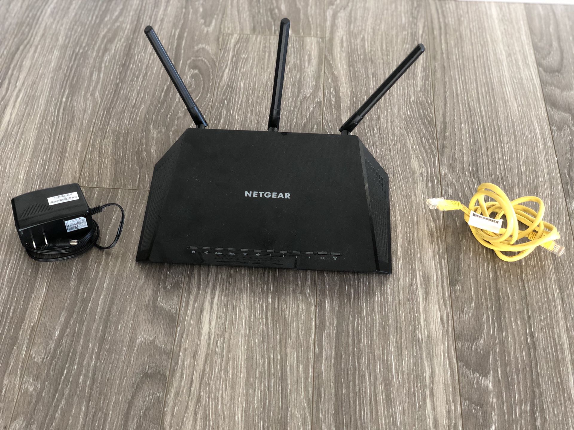 WiFi router / modem NetGear