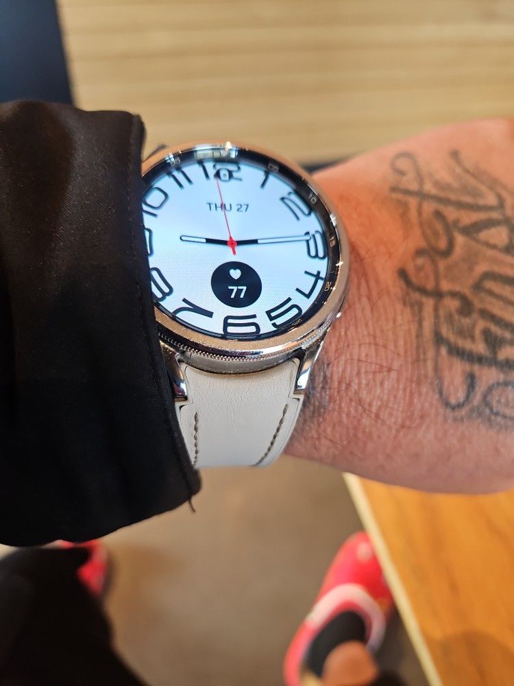 Samsung Gaxlay 6 Watch $200