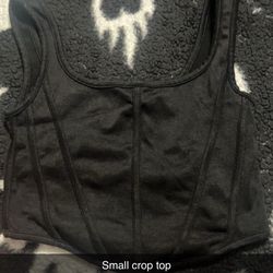 Crop top