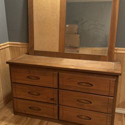 Dresser And Desk Set