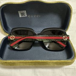 Womens Gucci sunglasses