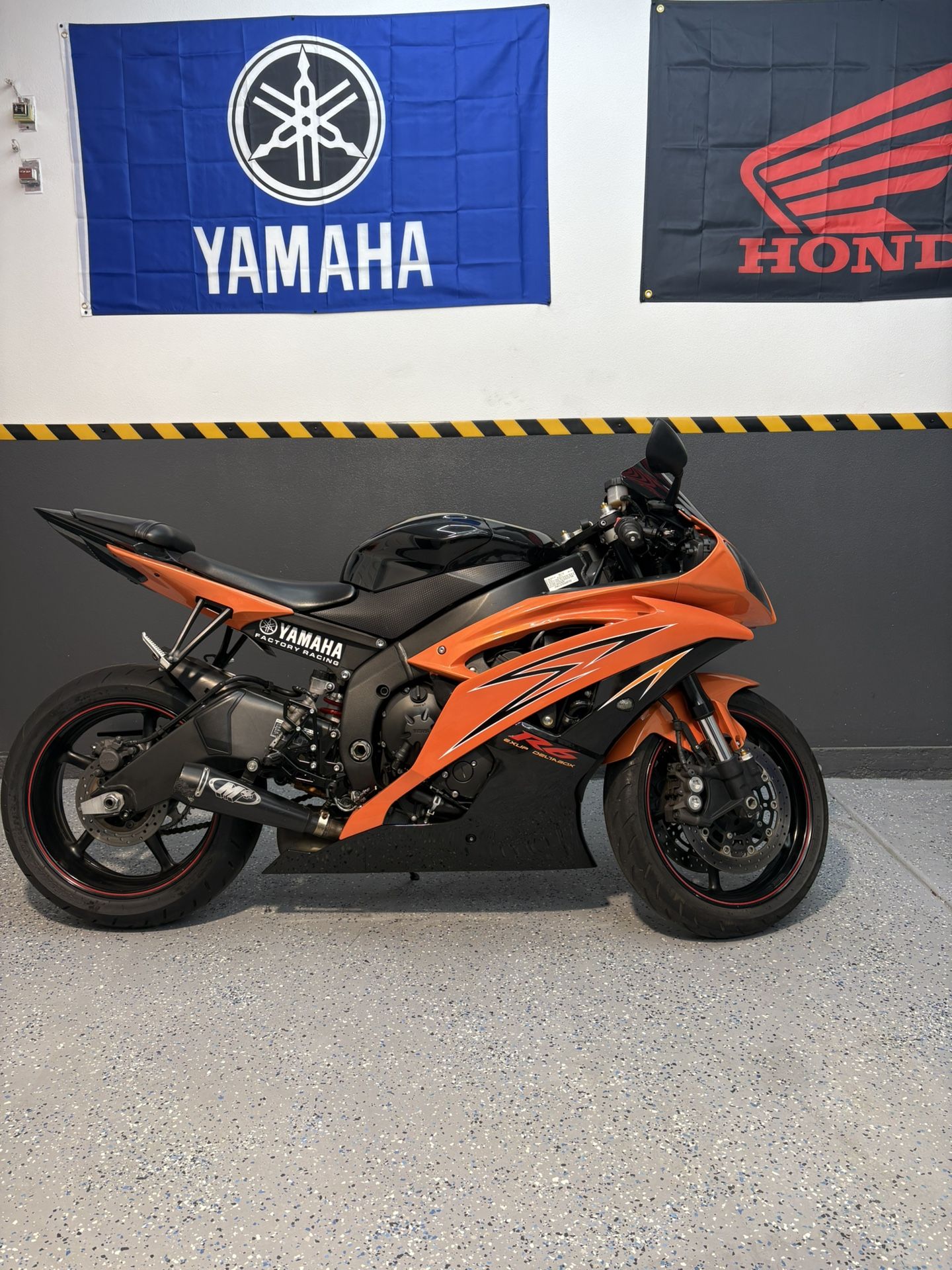 2012 Yamah R6 2012 Yamaha R6 for Sale in Adelanto, CA - OfferUp