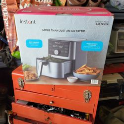 Instant Plus Air Fryer 