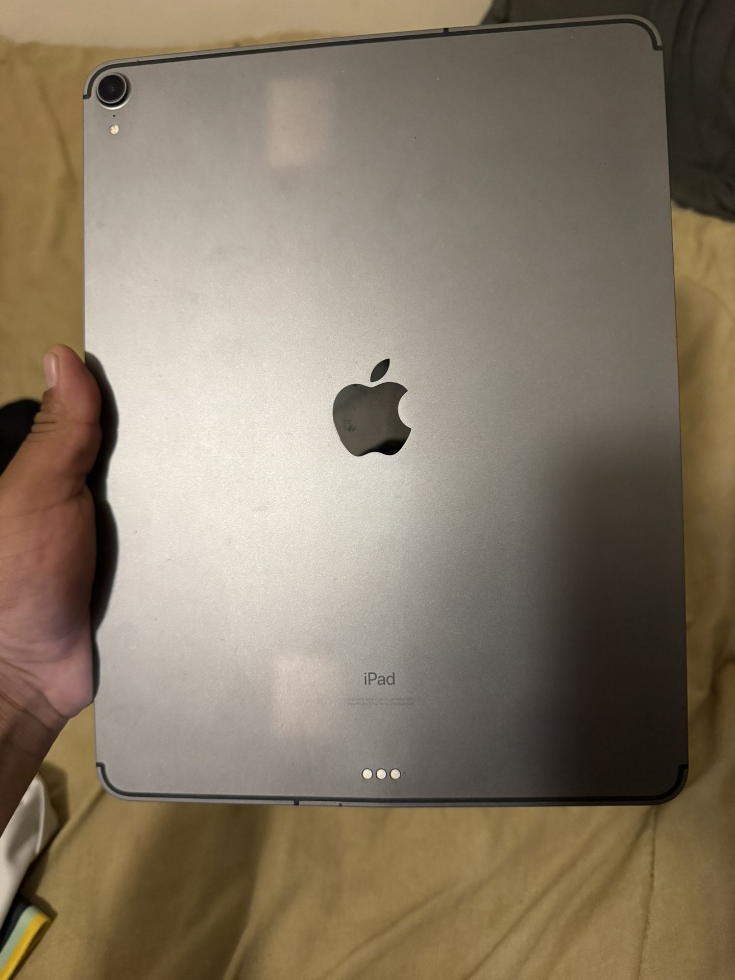 iPad Pro(12.9inch ) (3rd Generation) (64GB )