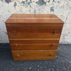 3 Drawer Upright Wood Dresser