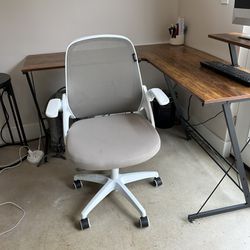 Office / Desk Adjustable Chair