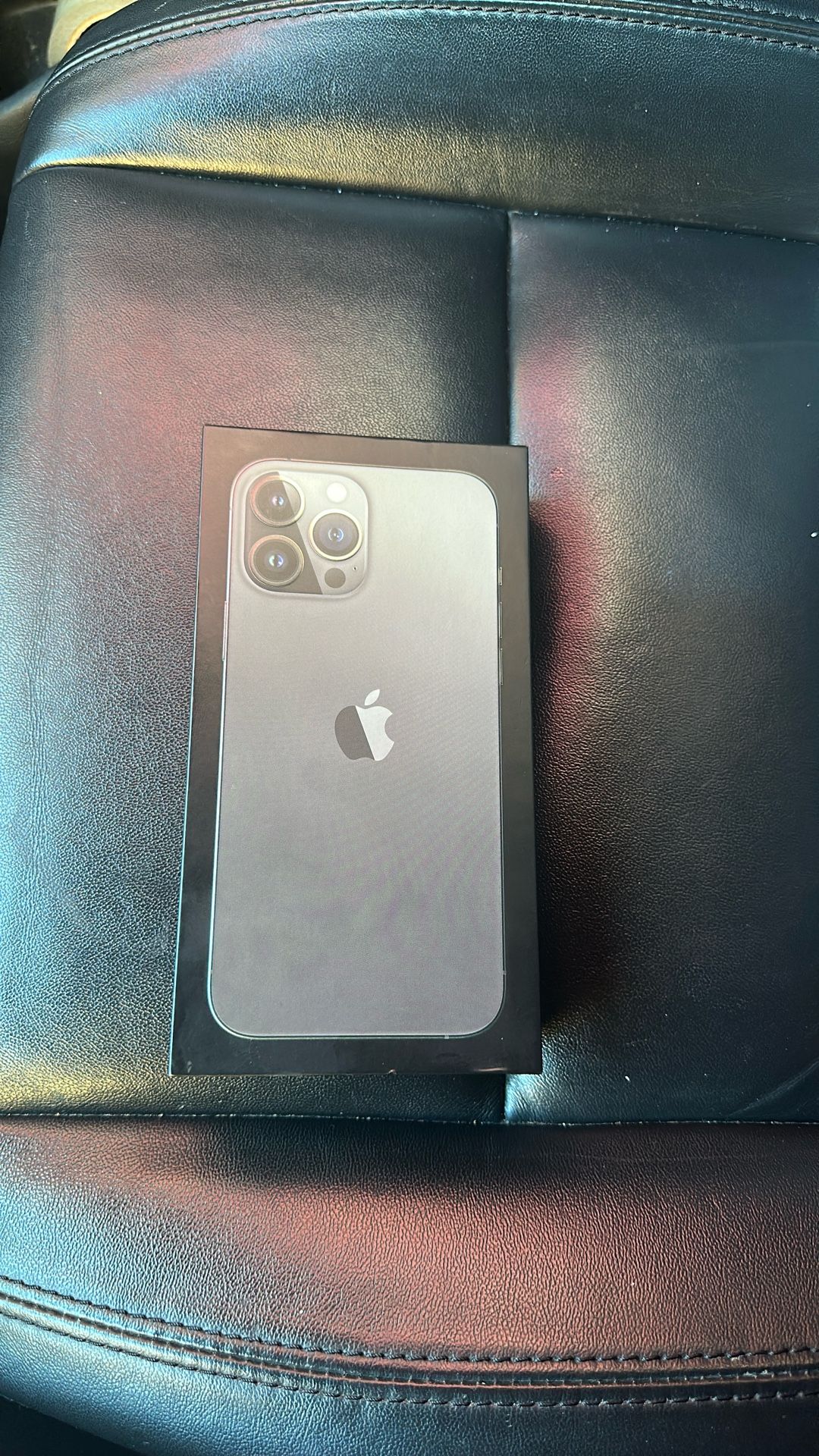 Unlocked iPhone 13 Pro Max