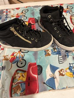 Girls Shoes