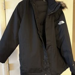 The North Face NF0A5IRV Arctic Down Jacket - TNF Black