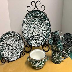 Vintage Dish Collections – Classic Treasures with Endless Charm stock more