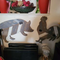 Farm House Decor Pig And Chicken