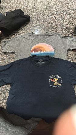 2 RIP CURL & SALTY CREW Tshirts: $10