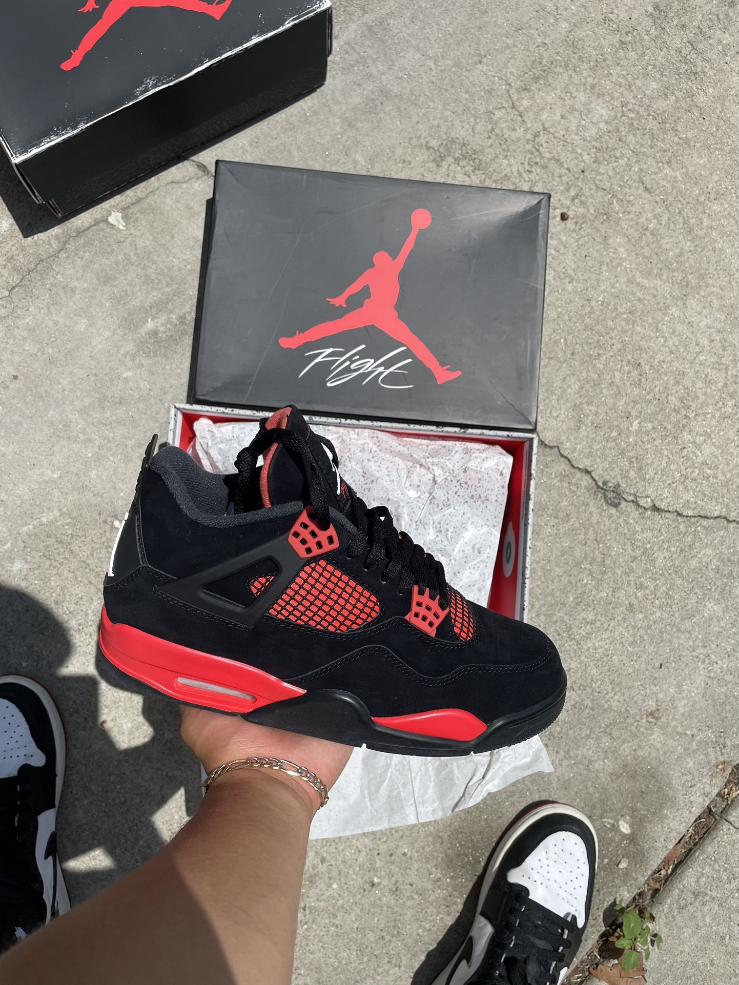 Air Jordan 4 Red Thunder