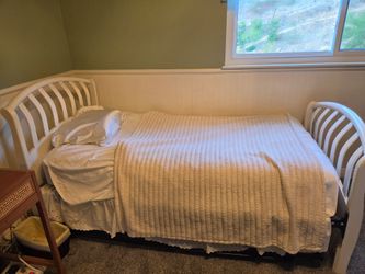 Twin Size sleigh bed with hide a bed addition