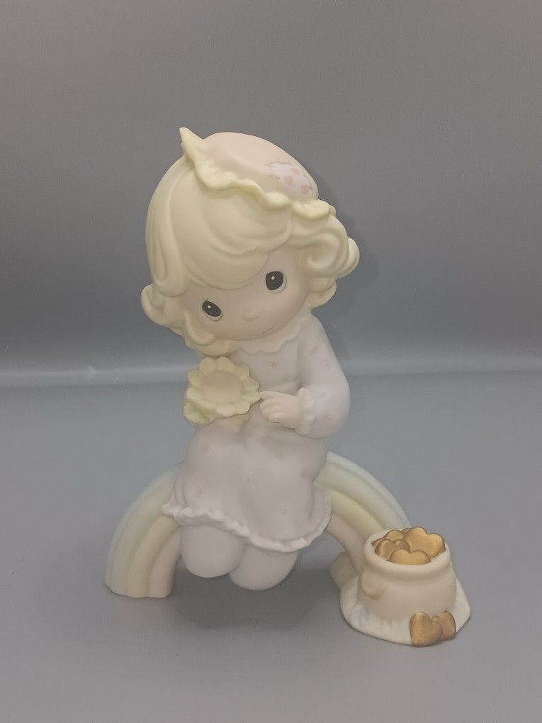 Dreams Really Do Come True PRECIOUS MOMENTS FIGURINE
