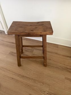 2x Bar Stools