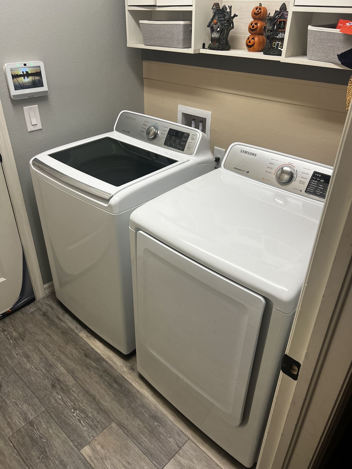 Samsung Washer/Dryer.