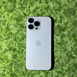 iPhone 16 Pro Max | 256GB | Natural Titanium | Factory Unlocked